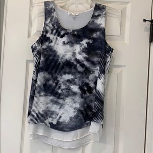 Kenar sleeveless top